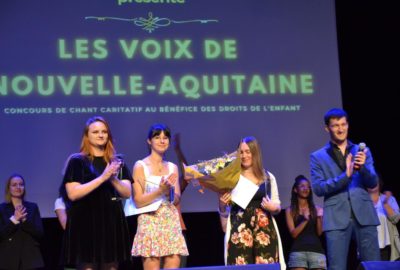 Yann Plantade, tout à droite, présent lors de son concours de chant à but caritatif, "Les Voix de Nouvelle-Aquitaine".